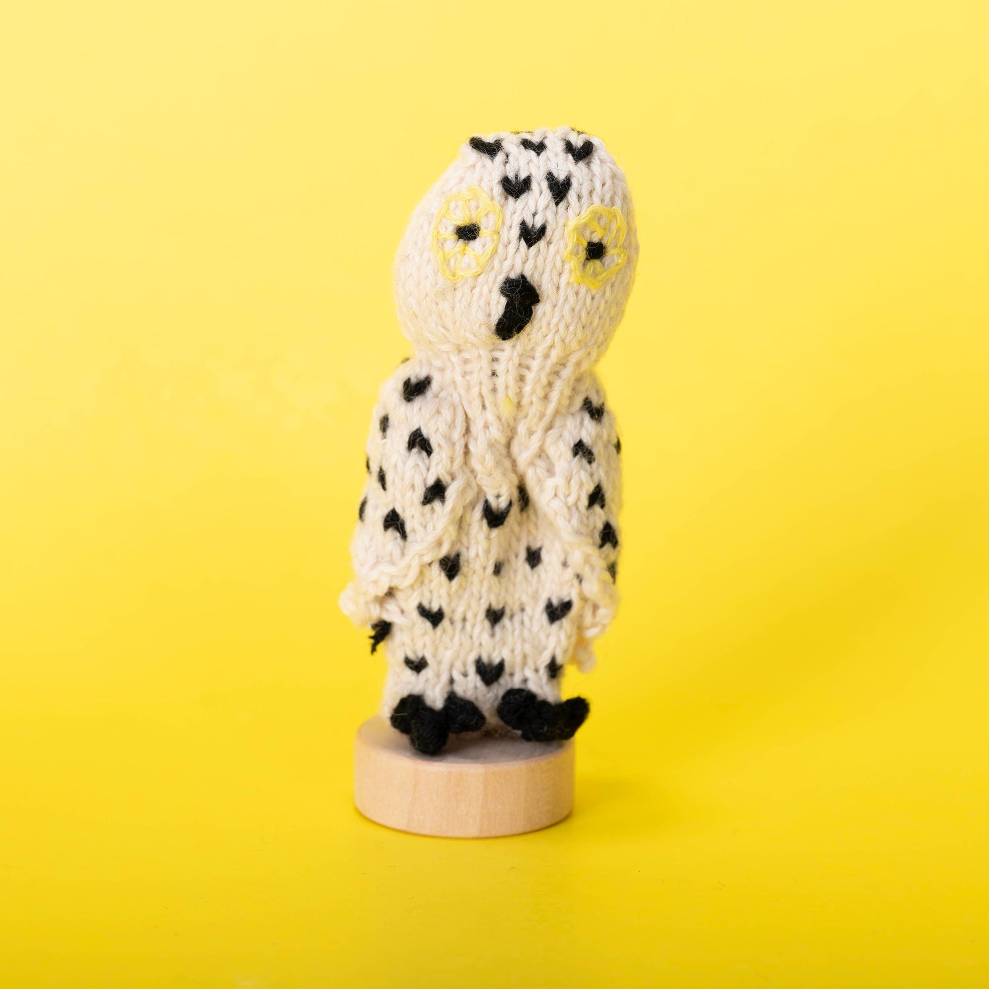 Snowy Owl Finger Puppet Hand-Knit Organic Cotton Natural Natural