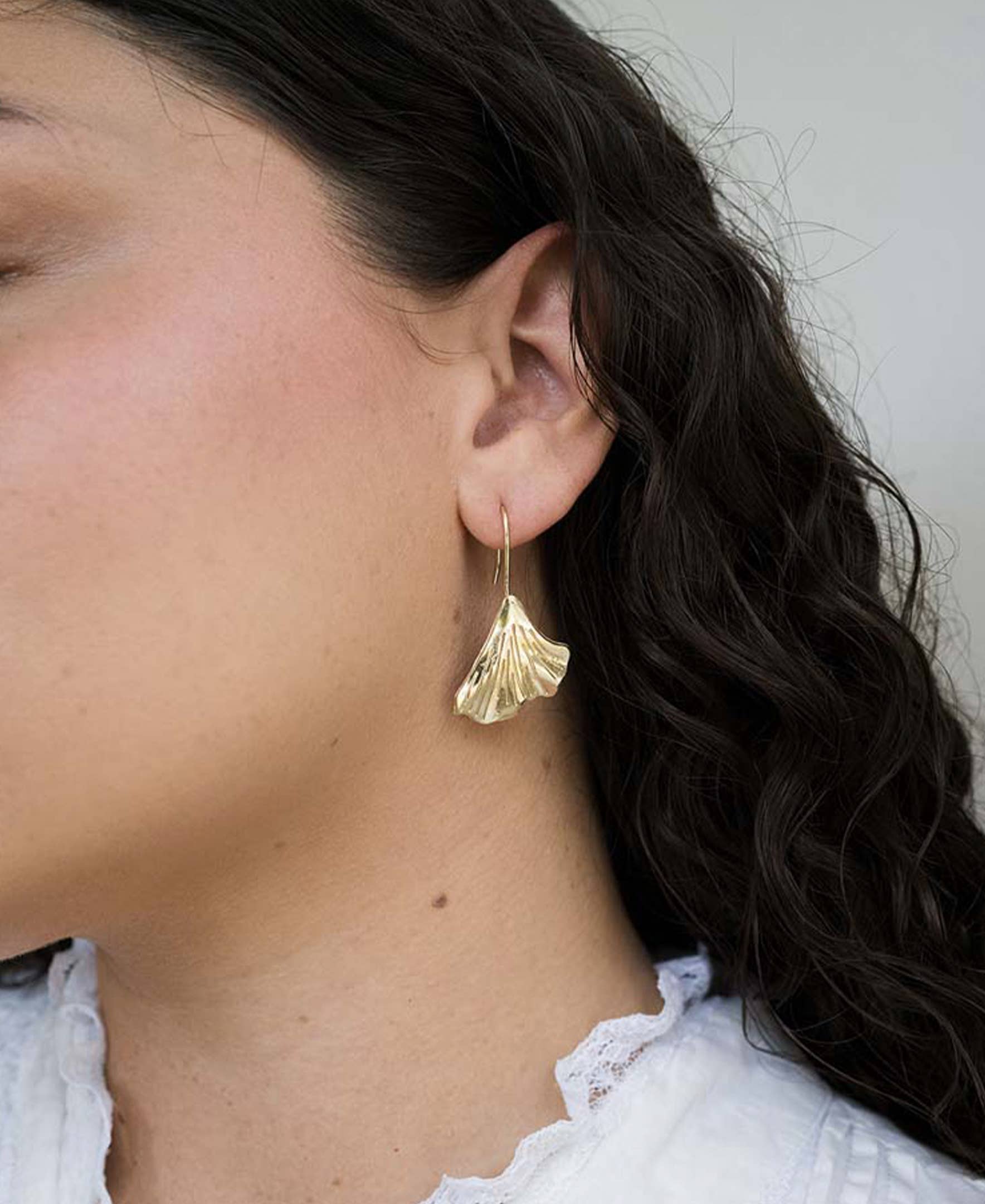 Sayuri Ginkgo Leaf Drop Earring - Gold