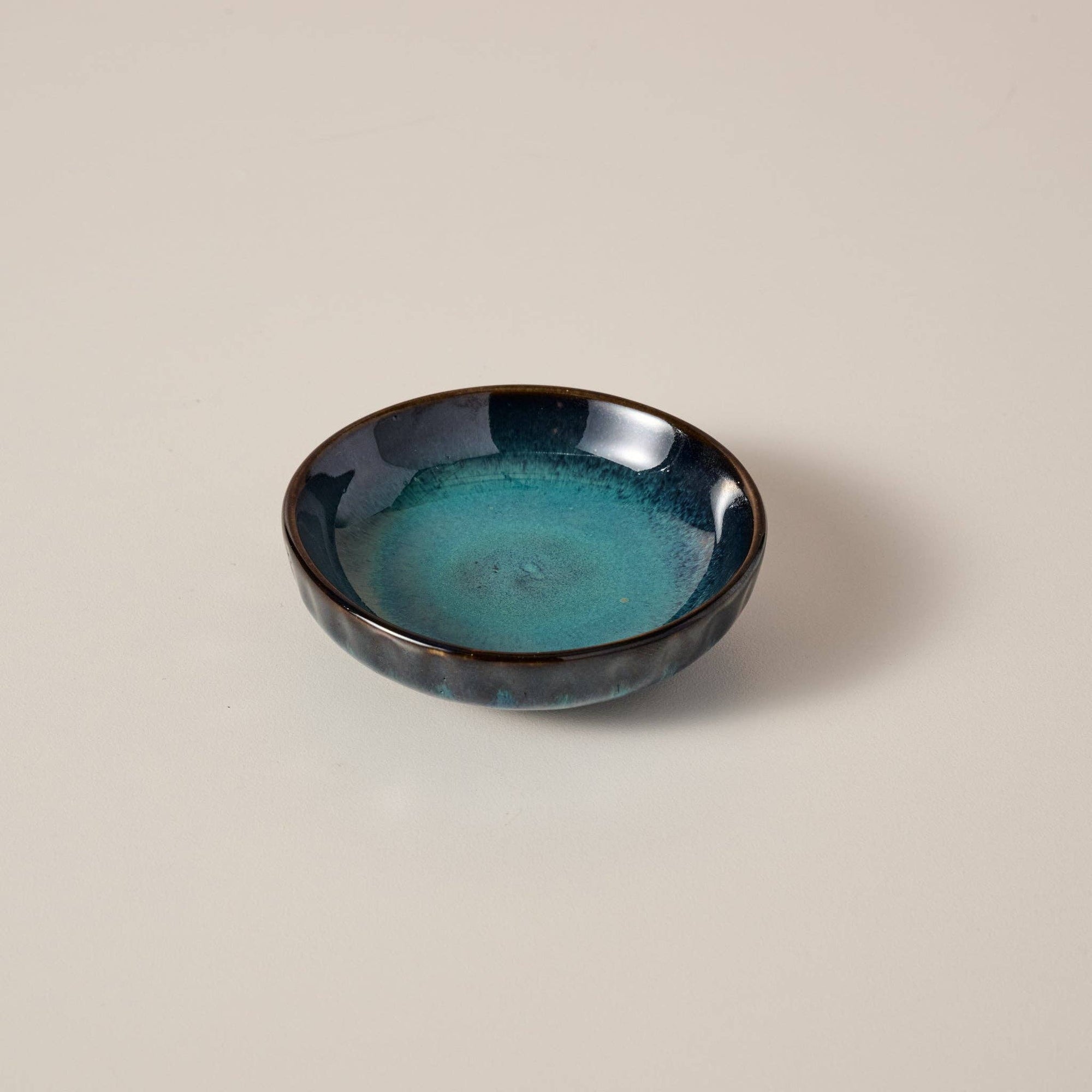 Tron Drip Glaze Olive Oil Dish
