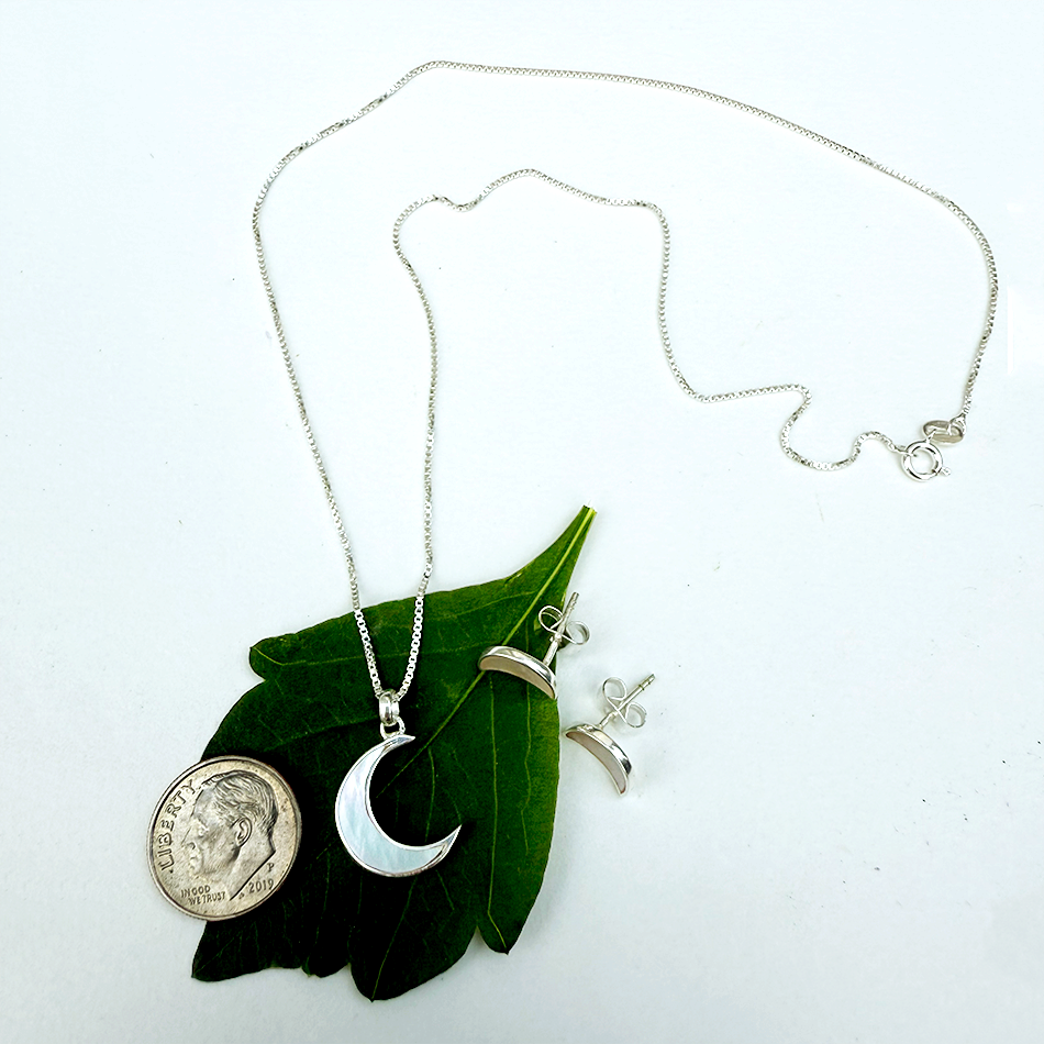 Mother-of-Pearl Moon Necklace - Sterling Silver, Indonesia