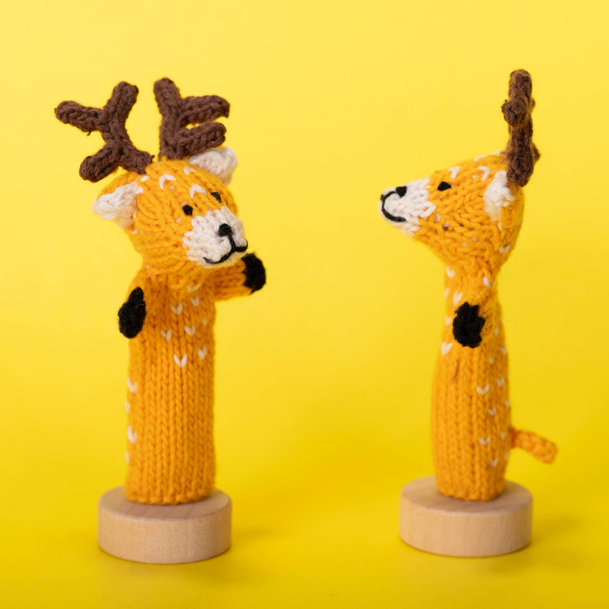 Deer Finger Puppet in Organic Cotton Natural Toy