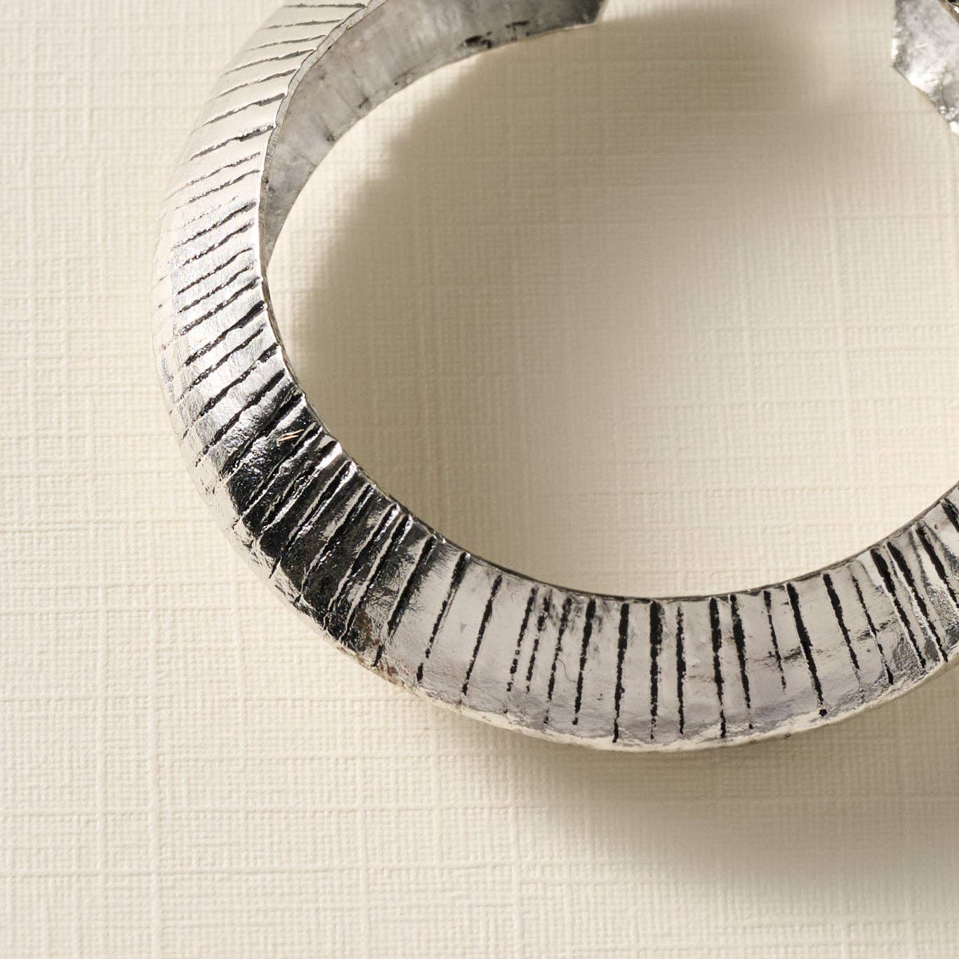 Mira Etched Hoop Earrings