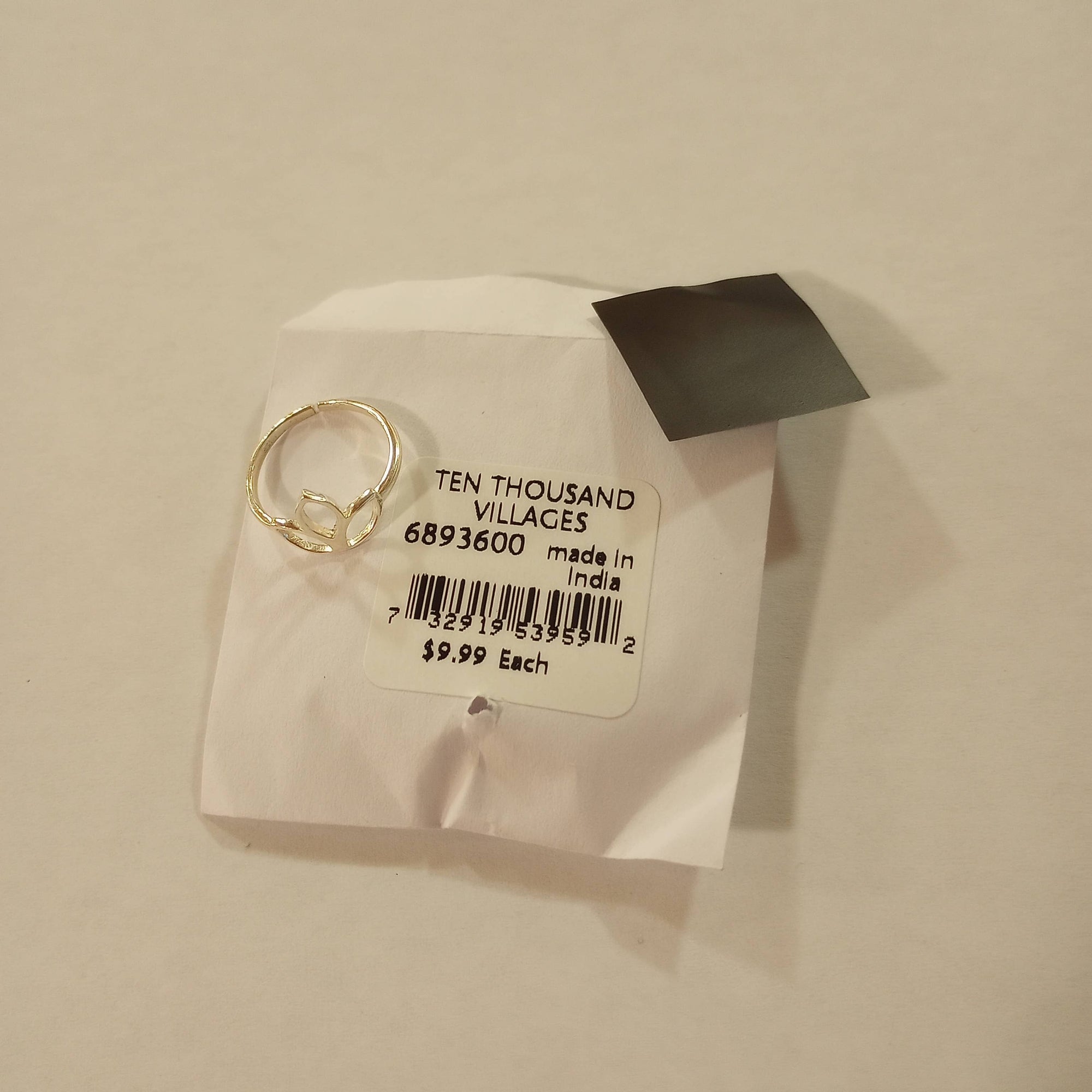 * Silvery Lotus Ring