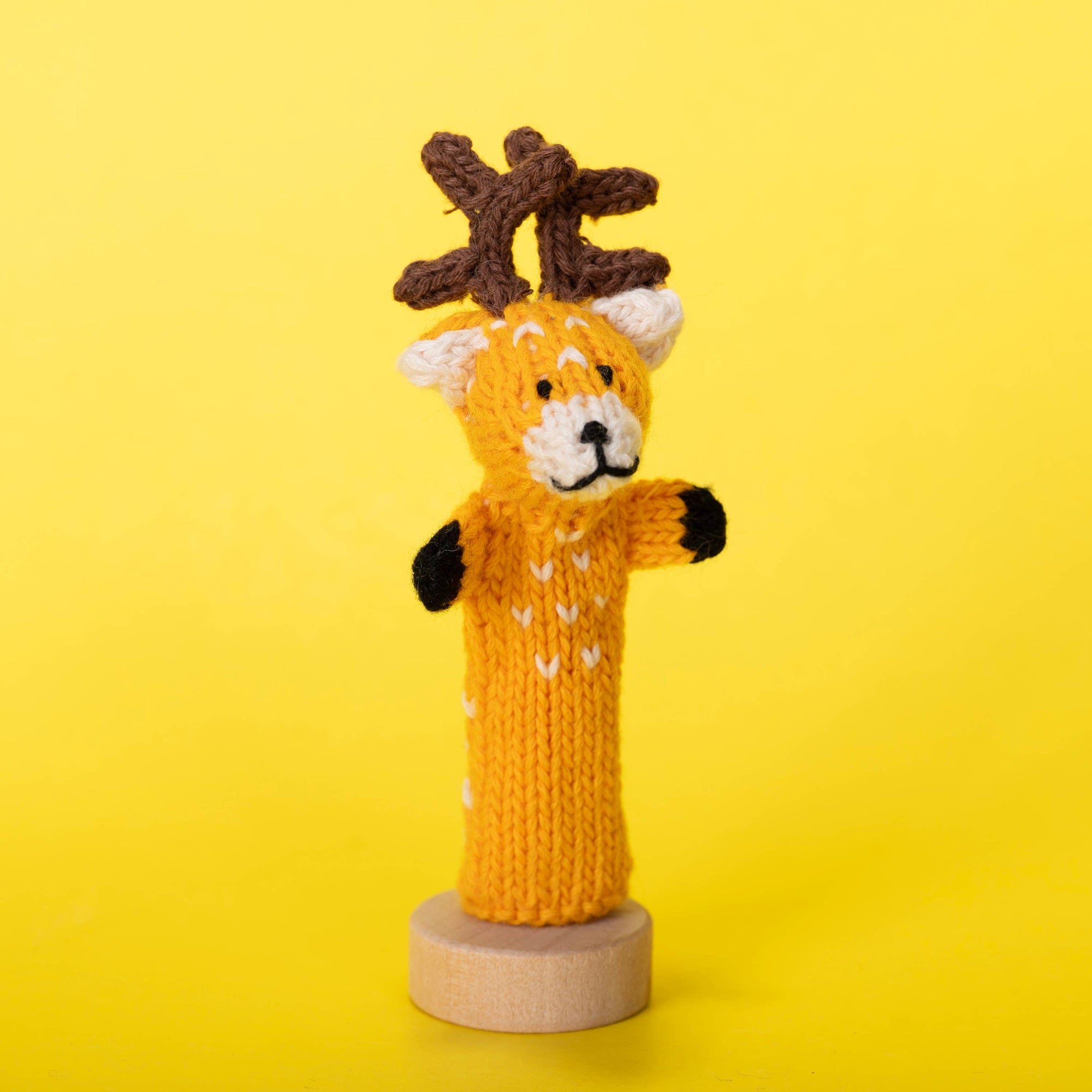 Deer Finger Puppet in Organic Cotton Natural Toy