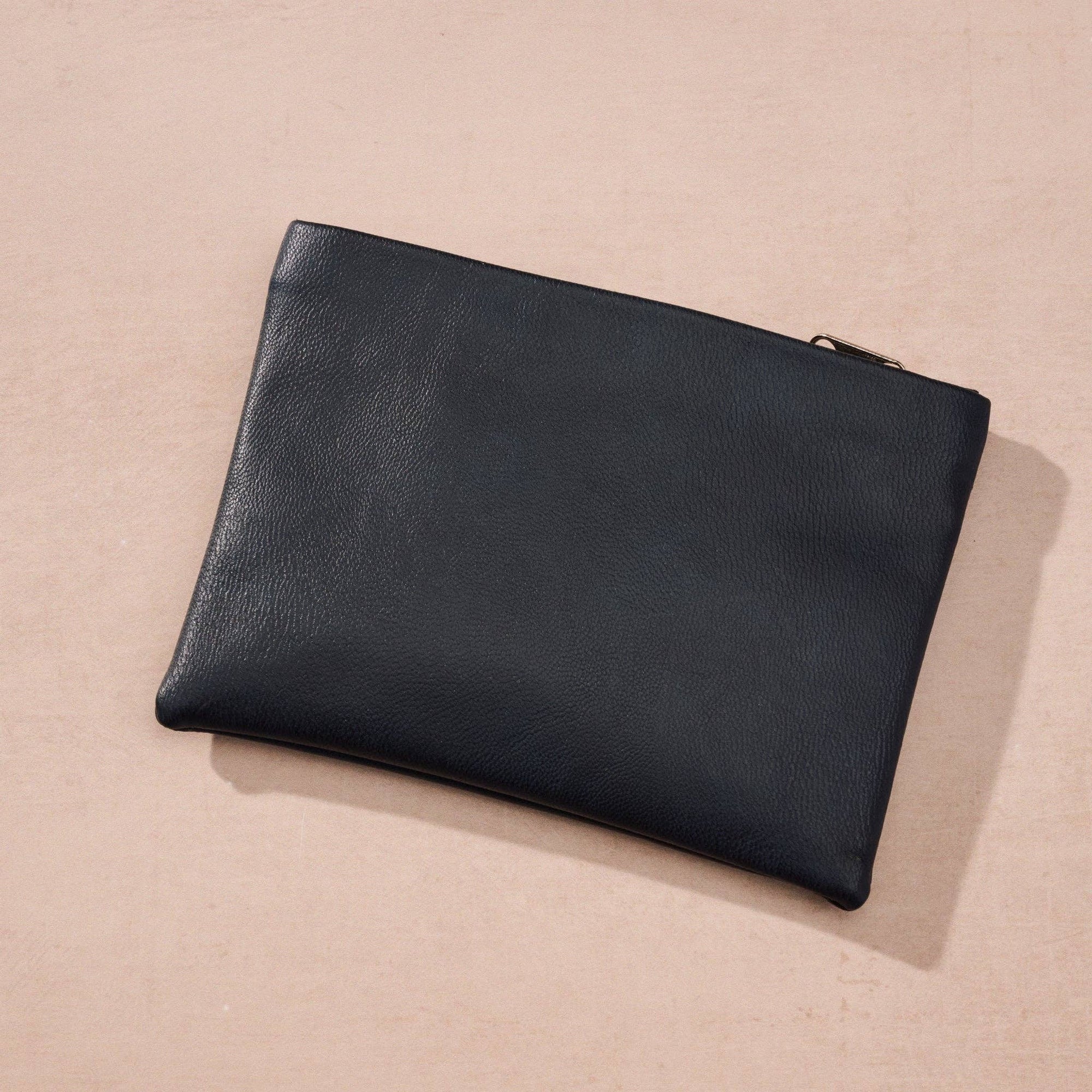 Gahara Embossed Coin Purse