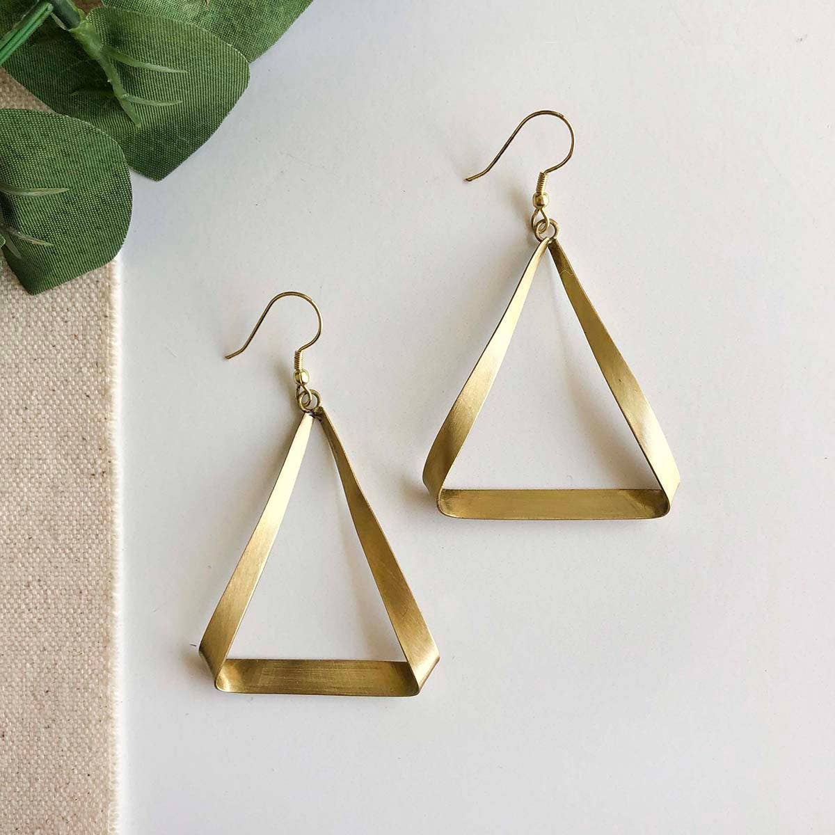 Folded Triangle Hoops