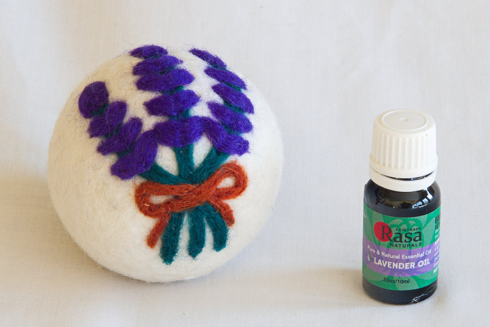 Lavender Dryer Ball (IS)