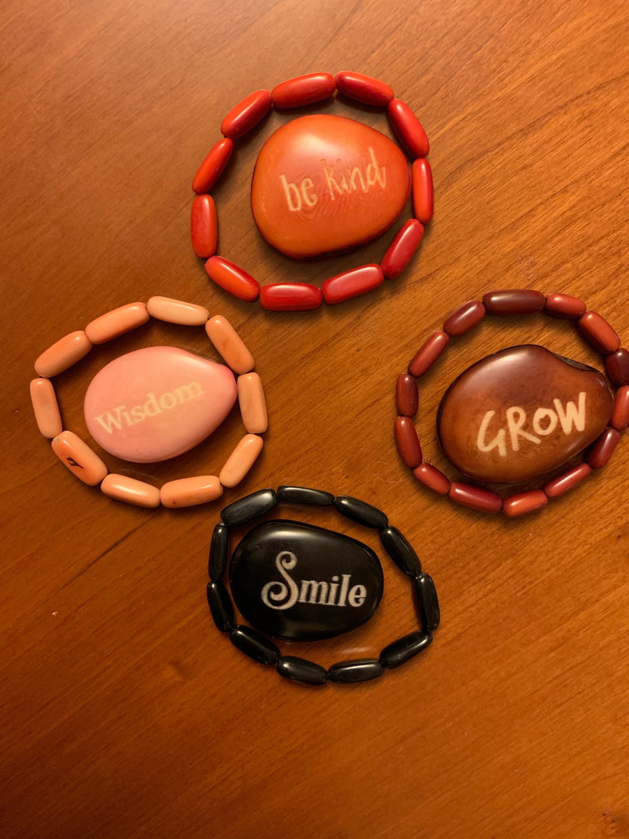 Tagua Arroz Bracelet from Ecuador (IS)