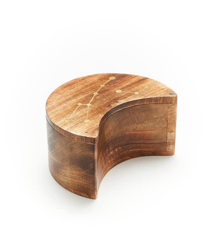 Jyotisha Pivot Box